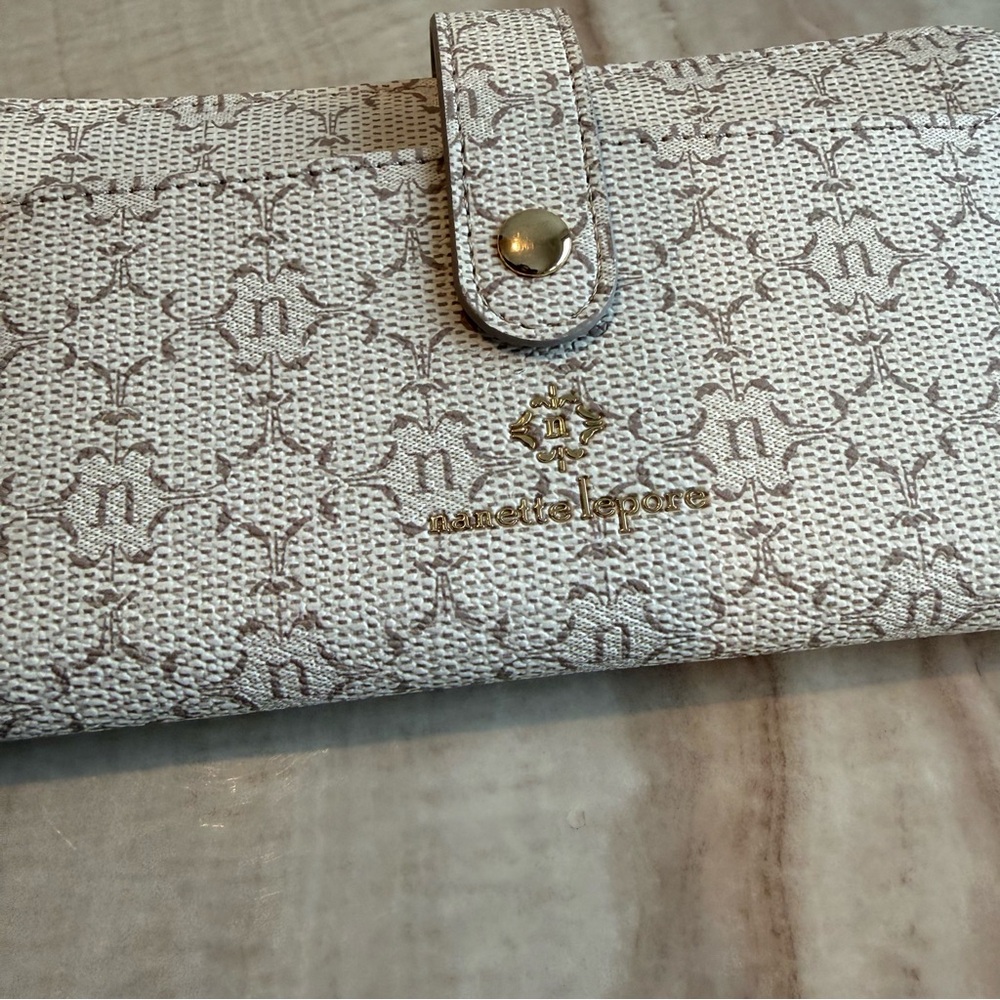 Nanette Lepore Cream Patterned Wallet - Picture 2 of 9
